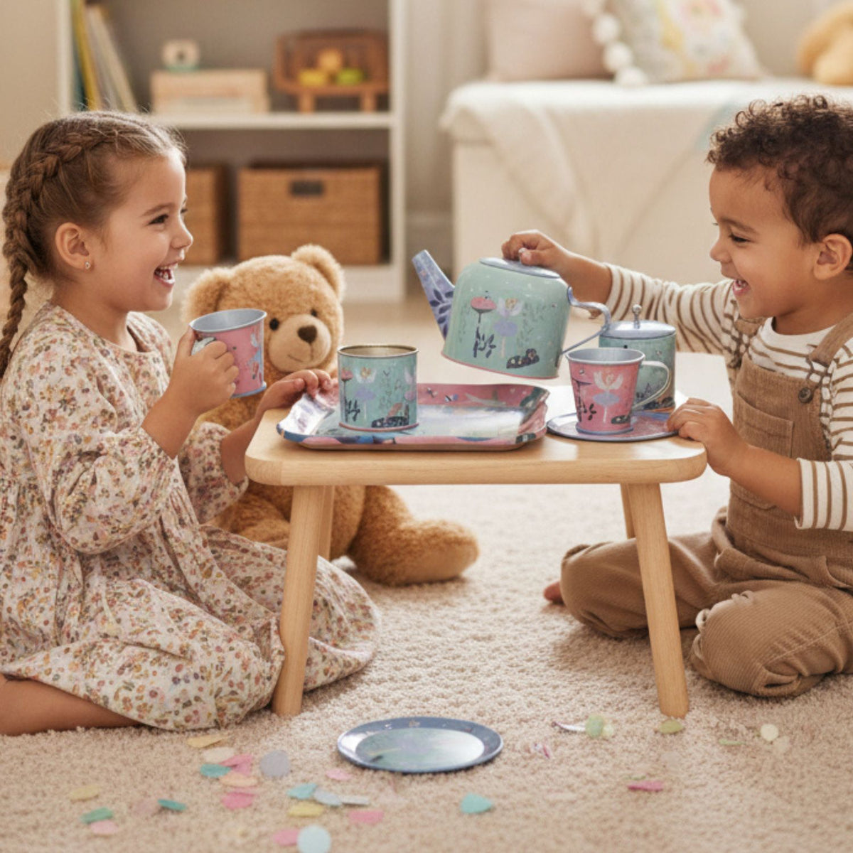 Host a magical afternoon with this enchanted kids' tea set. Featuring ballet dancers and woodland creatures, this 9-piece set inspires social play and creative storytelling for ages 3 plus.